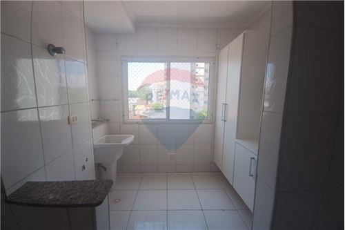 Apartamento para alugar com 2 quartos, 72m² - Foto 17