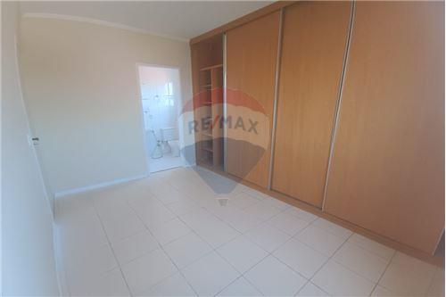 Apartamento para alugar com 2 quartos, 72m² - Foto 23