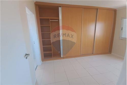 Apartamento para alugar com 2 quartos, 72m² - Foto 18