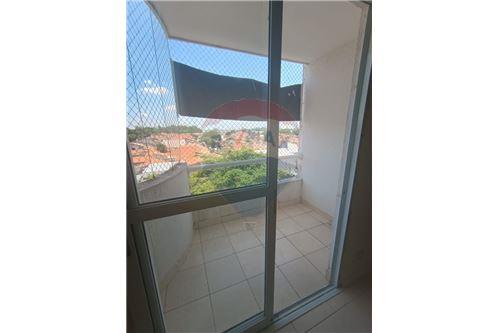 Apartamento para alugar com 2 quartos, 72m² - Foto 14