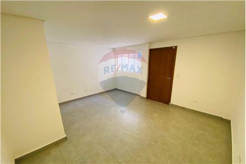 Casa Comercial para alugar com 8 quartos, 157m² - Foto 29