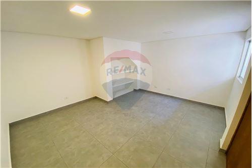 Casa Comercial para alugar com 8 quartos, 157m² - Foto 13