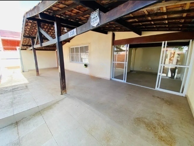 Casa Comercial para alugar com 8 quartos, 157m² - Foto 12