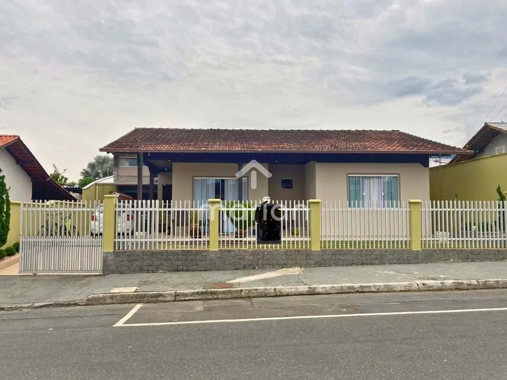Casa, 3 quartos, 150 m² - Foto 1