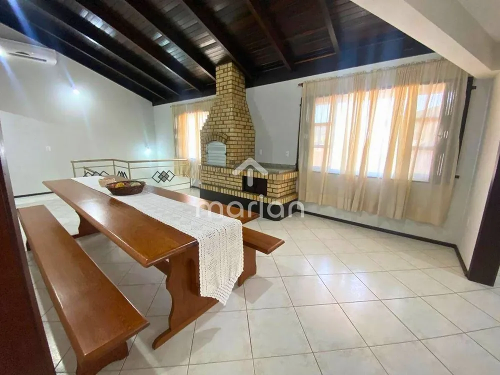 Casa, 3 quartos, 308 m² - Foto 4