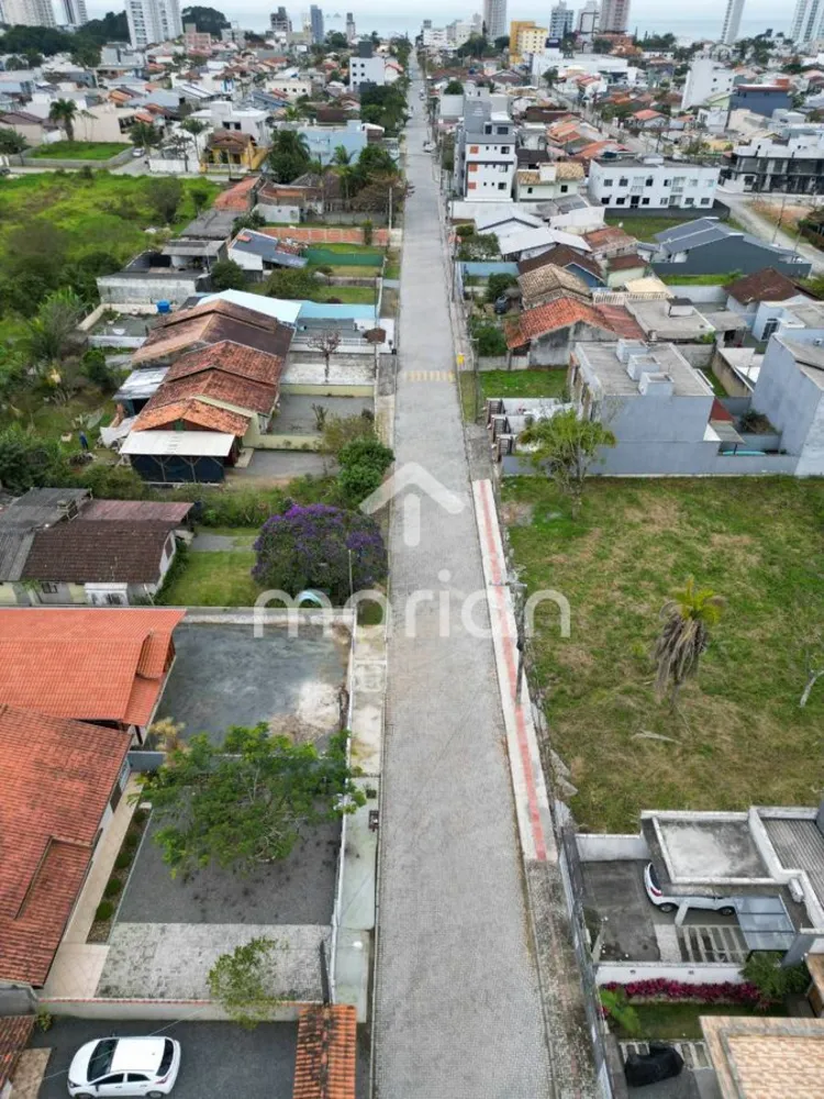 Terreno, 300 m² - Foto 1