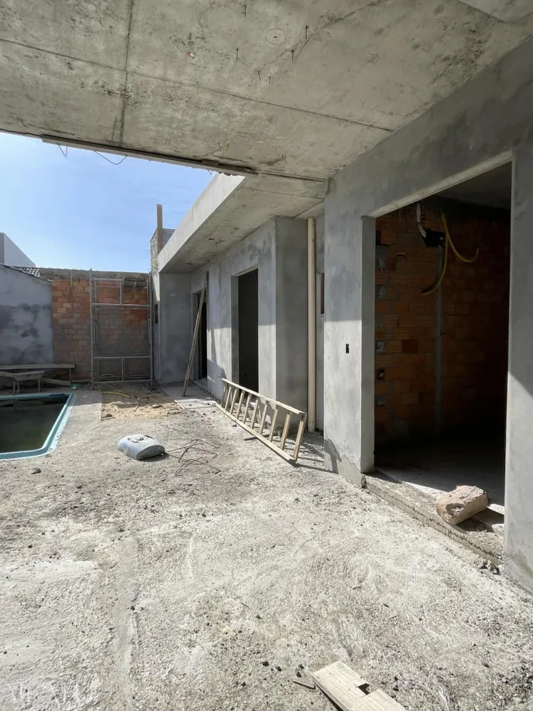 Casa, 3 quartos, 173 m² - Foto 1
