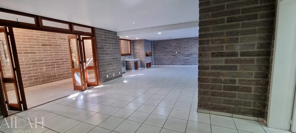 Casa, 3 quartos, 405 m² - Foto 1