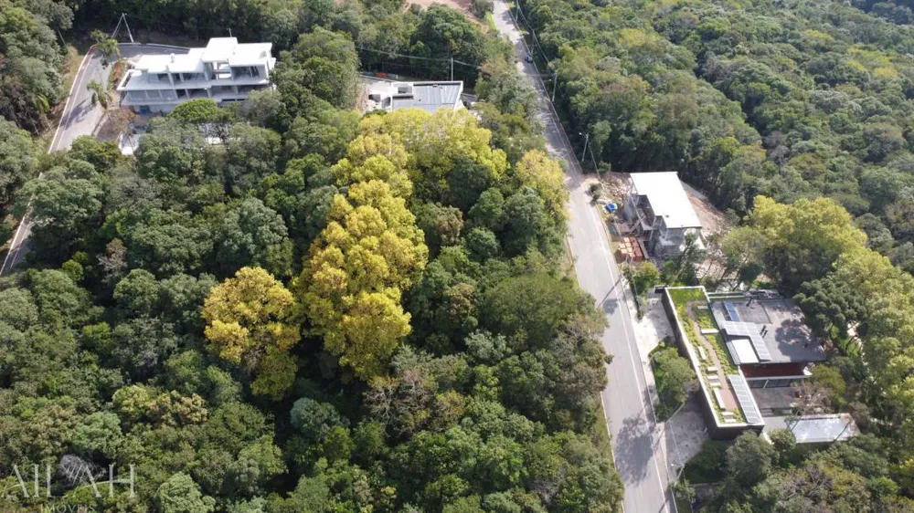 Casa, 4 quartos, 291 m² - Foto 1