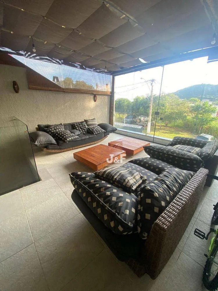 Casa, 3 quartos, 166 m² - Foto 4
