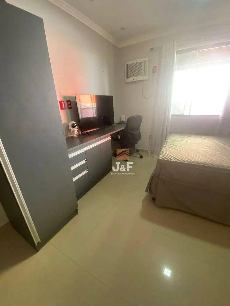 Casa, 3 quartos, 166 m² - Foto 1