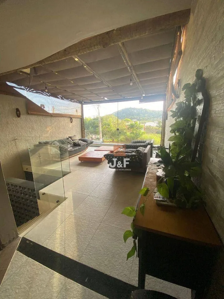 Casa, 3 quartos, 166 m² - Foto 5