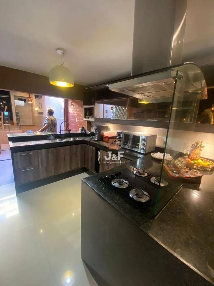 Casa, 3 quartos, 166 m² - Foto 12