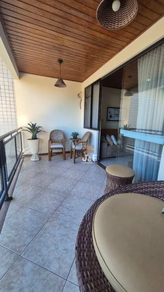 Apartamento, 3 quartos, 146 m² - Foto 1