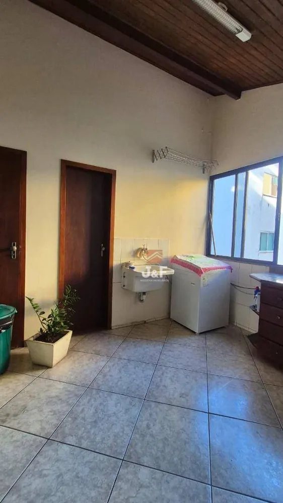 Apartamento, 3 quartos, 146 m² - Foto 2