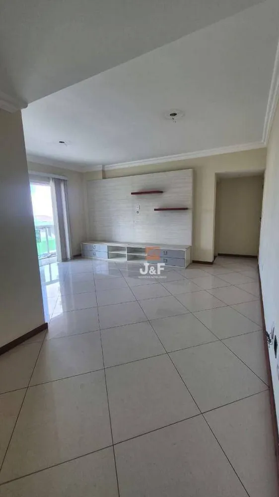 Apartamento, 3 quartos, 113 m² - Foto 2
