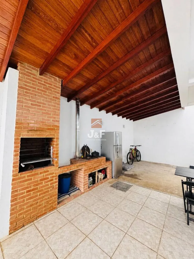 Casa, 3 quartos, 132 m² - Foto 1