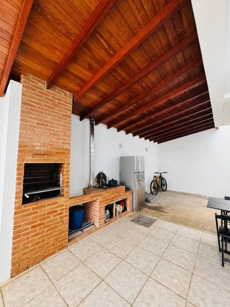 Casa, 3 quartos, 132 m² - Foto 2
