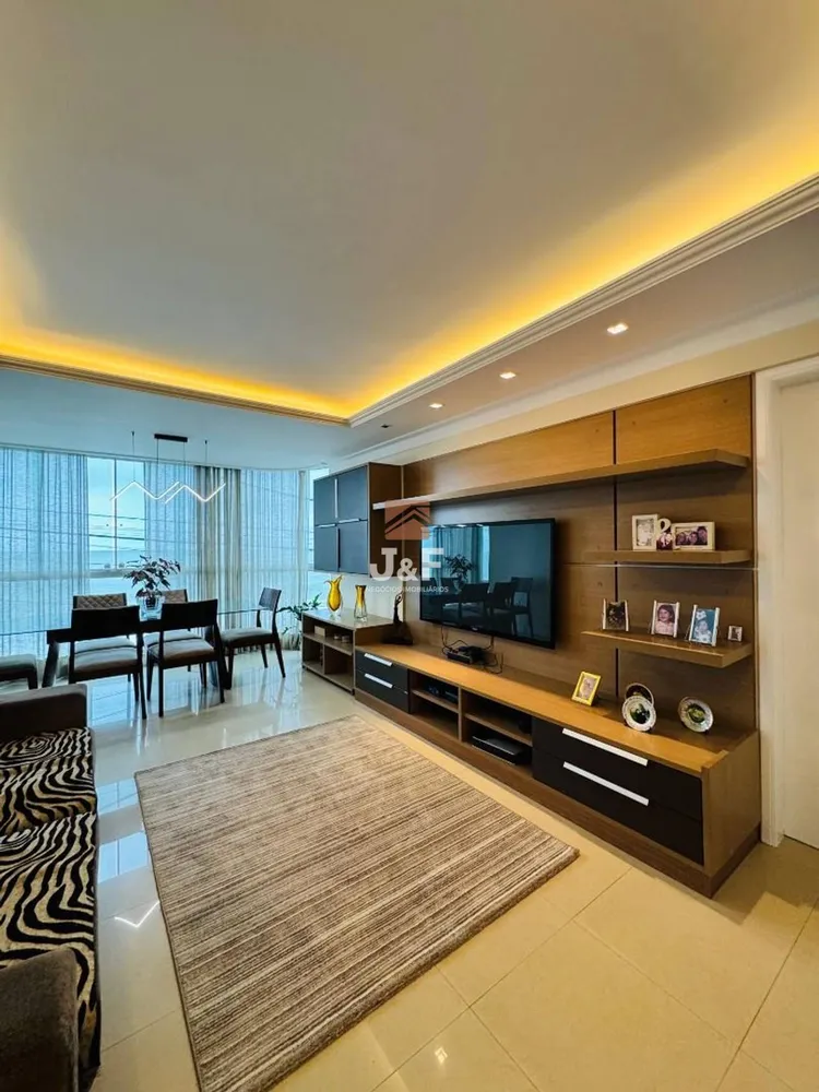 Apartamento, 3 quartos, 120 m² - Foto 2