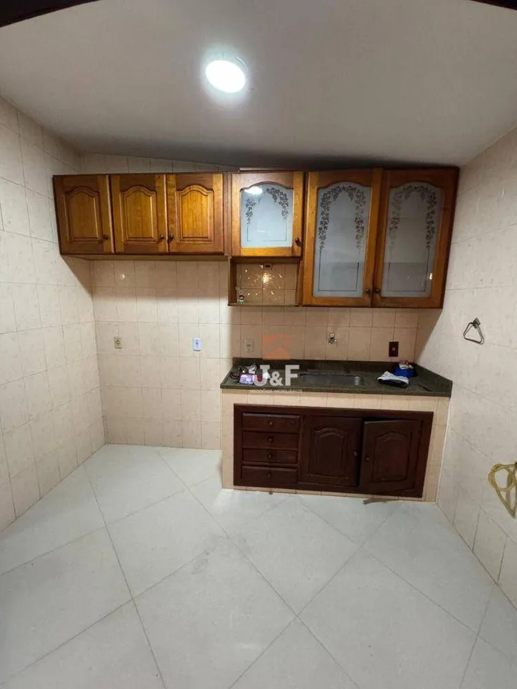 Casa, 4 quartos, 200 m² - Foto 4