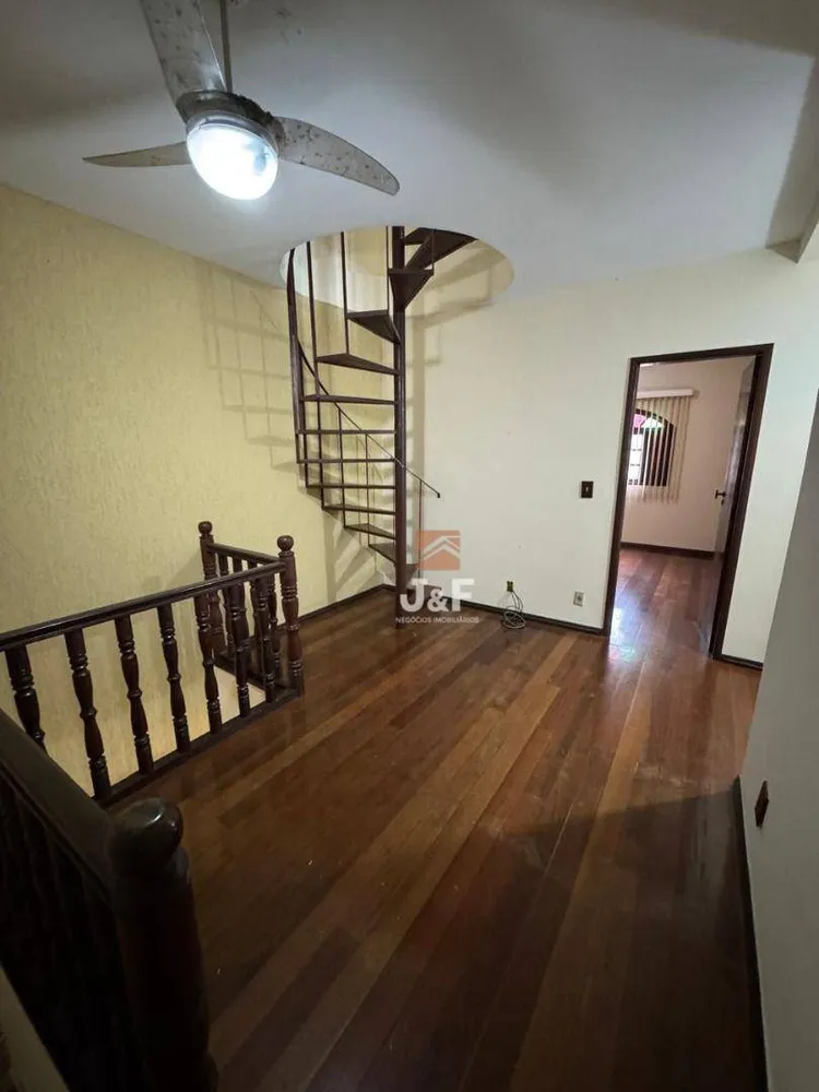 Casa, 4 quartos, 200 m² - Foto 10