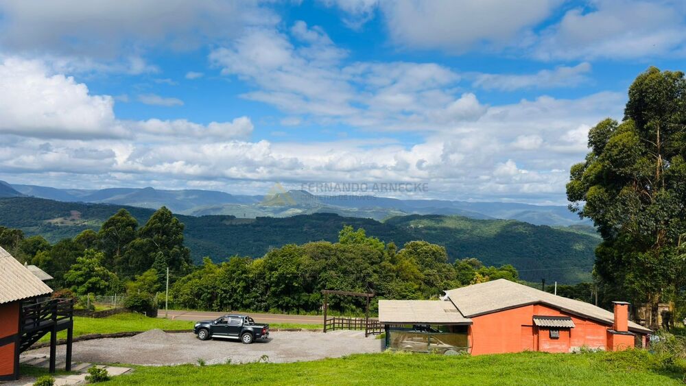 Sítio à venda com 3 quartos, 15540m² - Foto 1
