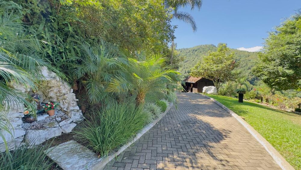 Sítio à venda com 5 quartos, 230m² - Foto 7