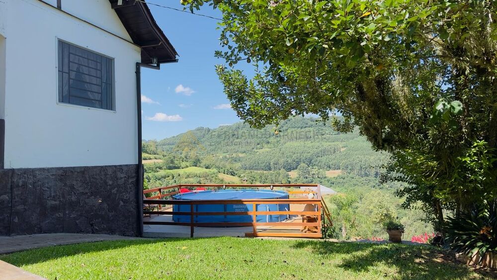 Sítio à venda com 5 quartos, 230m² - Foto 19