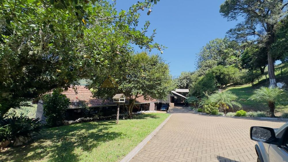 Sítio à venda com 5 quartos, 230m² - Foto 16