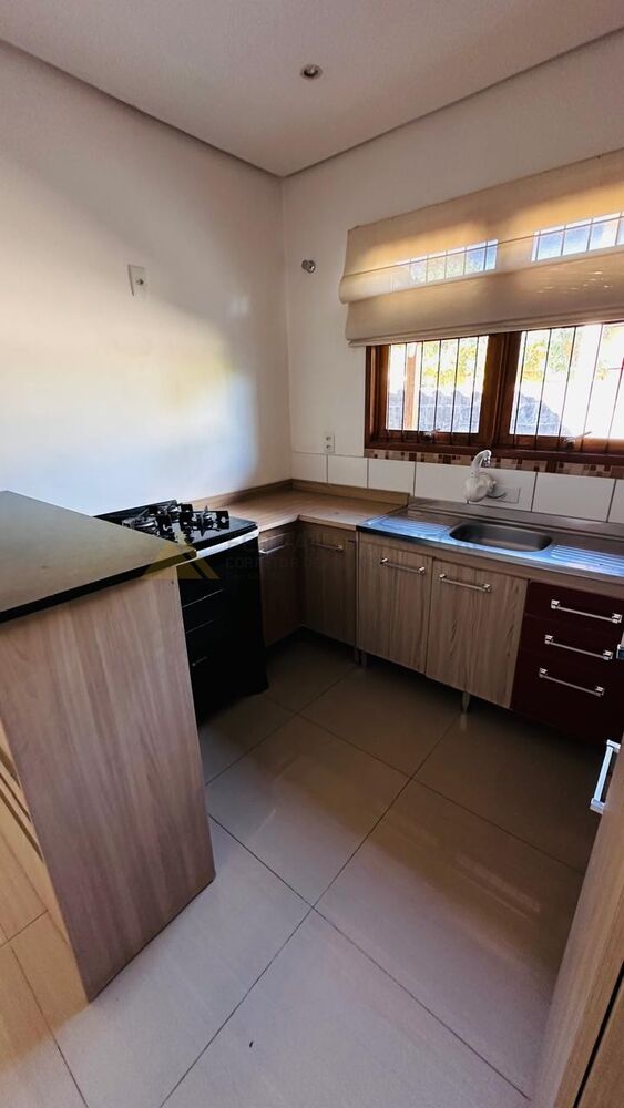Casa à venda com 2 quartos, 95m² - Foto 12