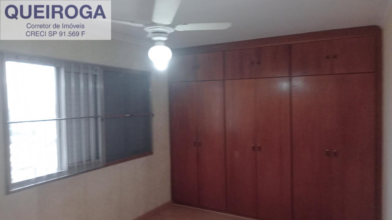 Apartamento à venda com 3 quartos, 116m² - Foto 3