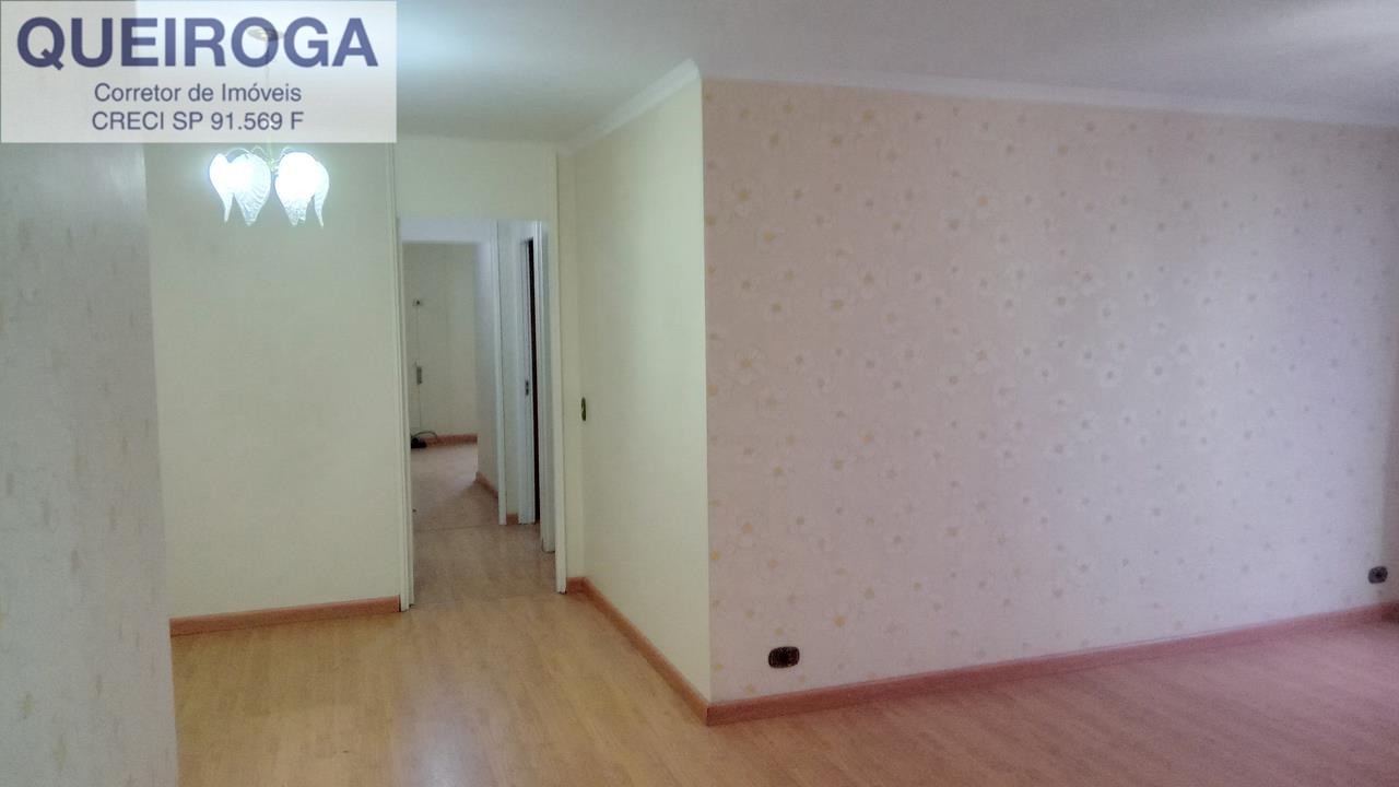 Apartamento à venda com 3 quartos, 116m² - Foto 2