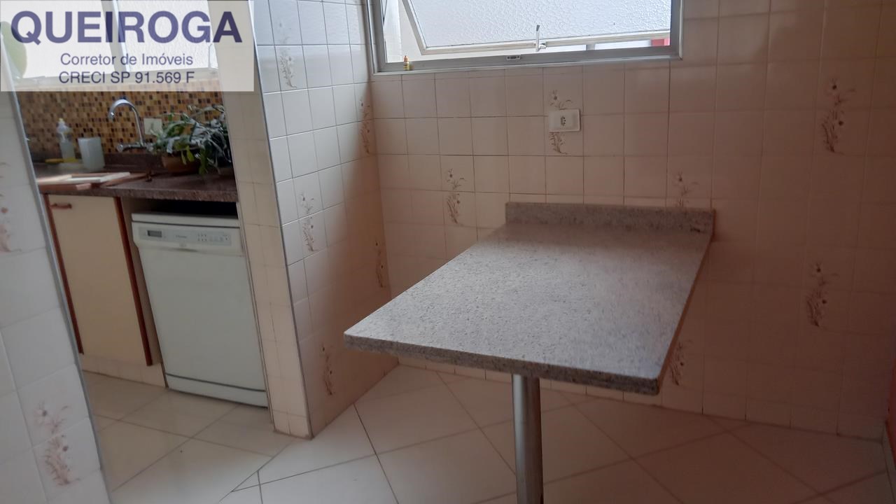 Apartamento à venda com 3 quartos, 117m² - Foto 12