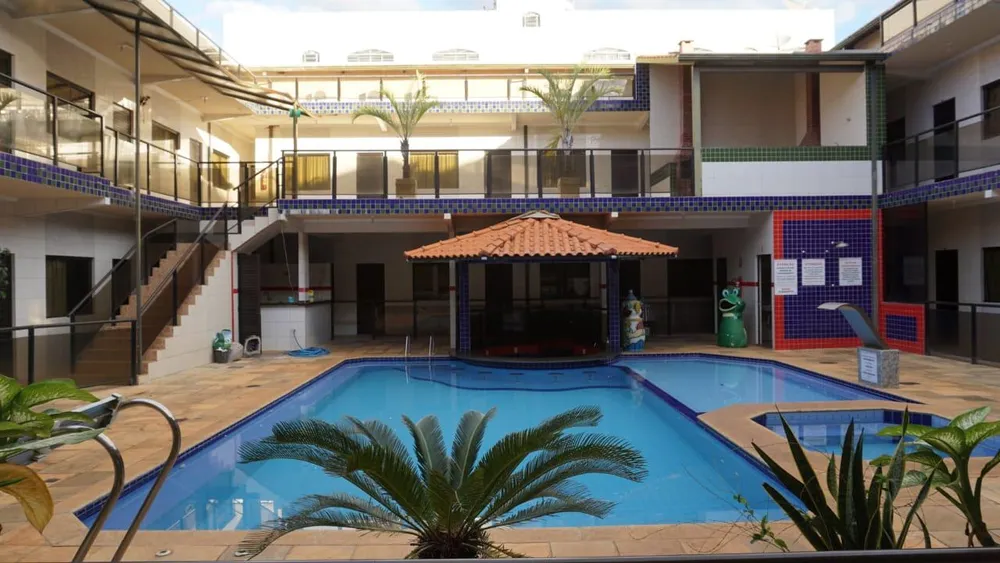Prédio Inteiro - Foto 1