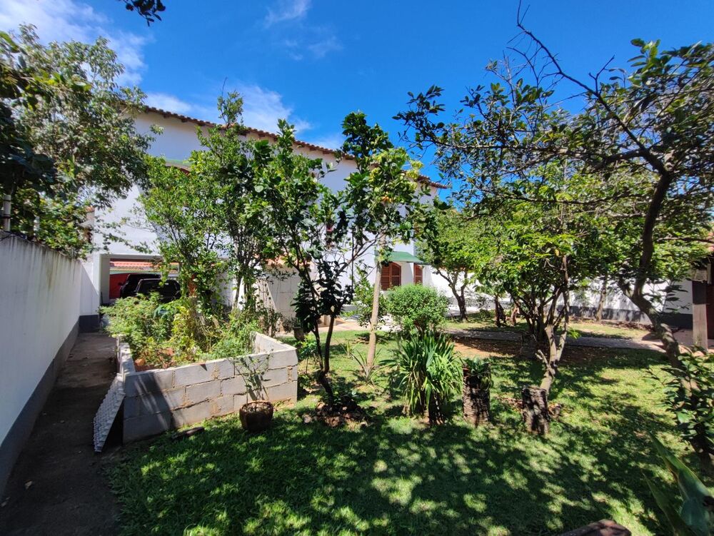 Casa à venda com 6 quartos - Foto 2