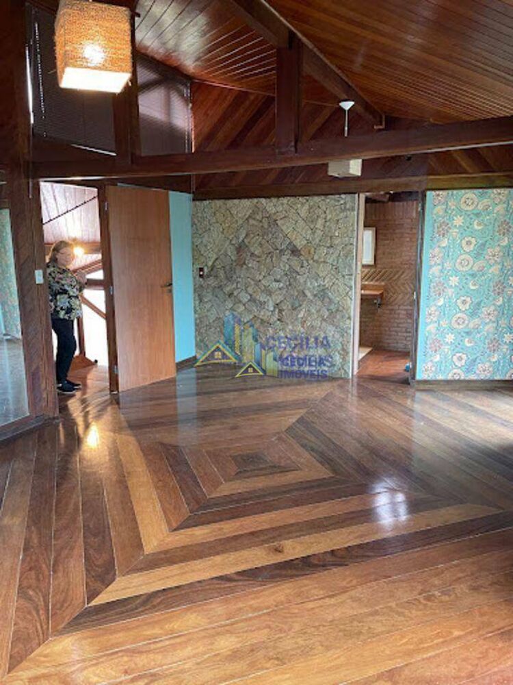 Casa à venda com 2 quartos, 293m² - Foto 17