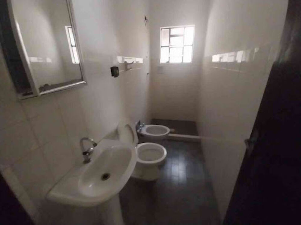 Casa à venda com 2 quartos, 166m² - Foto 16