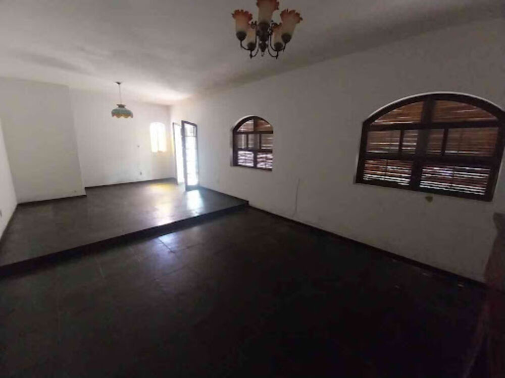 Casa à venda com 2 quartos, 166m² - Foto 7