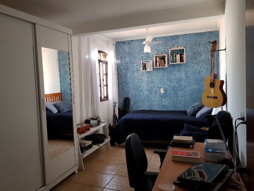 Casa, 3 quartos, 180 m² - Foto 1