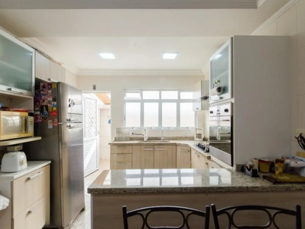 Casa, 3 quartos, 197 m² - Foto 3