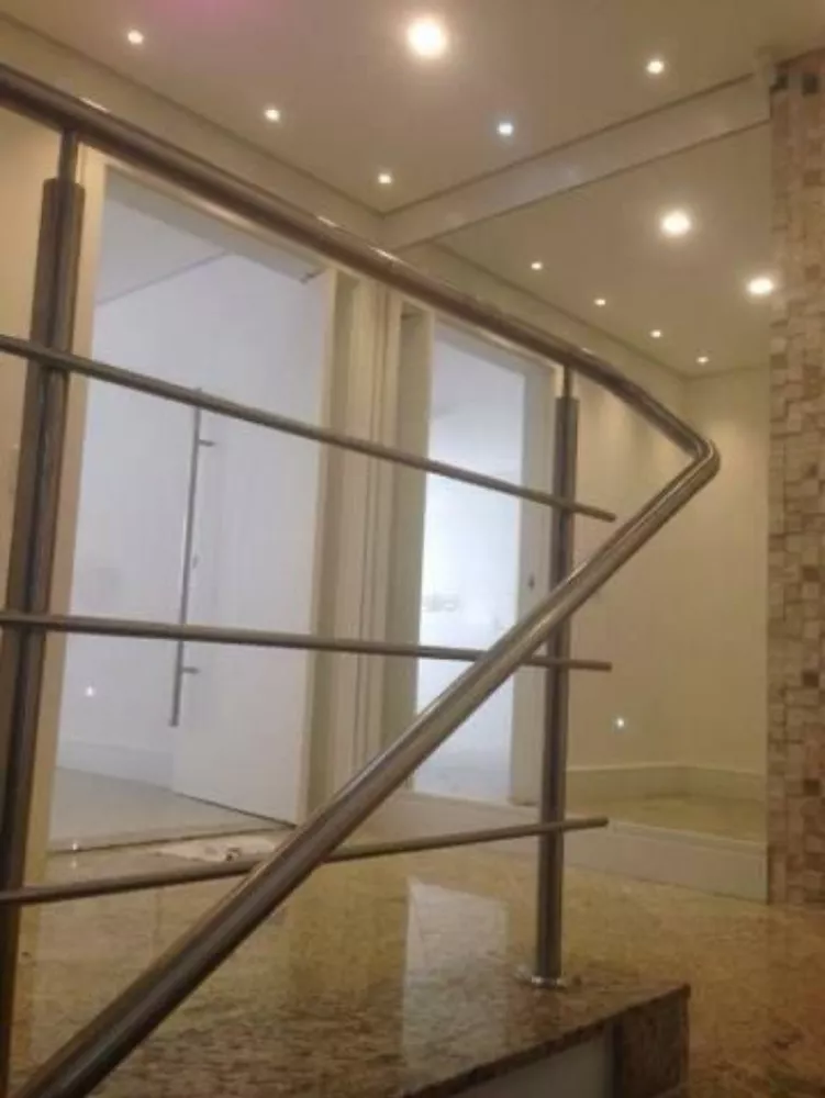 Cobertura à venda com 3 quartos, 220m² - Foto 4