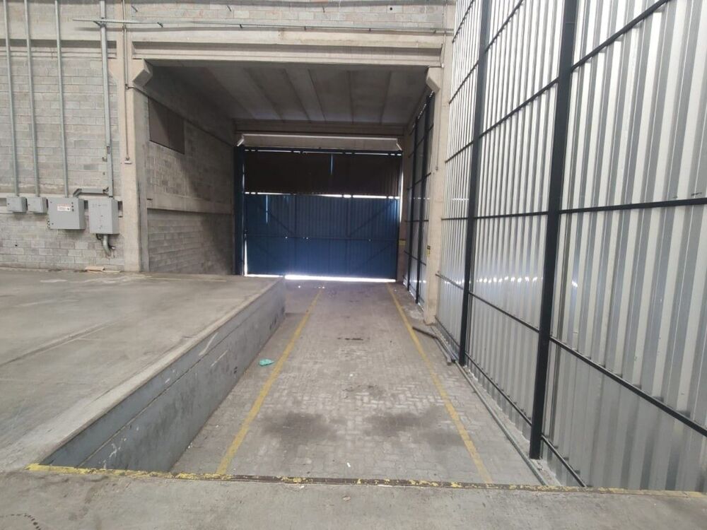 Depósito-Galpão-Armazém para alugar, 1025m² - Foto 5