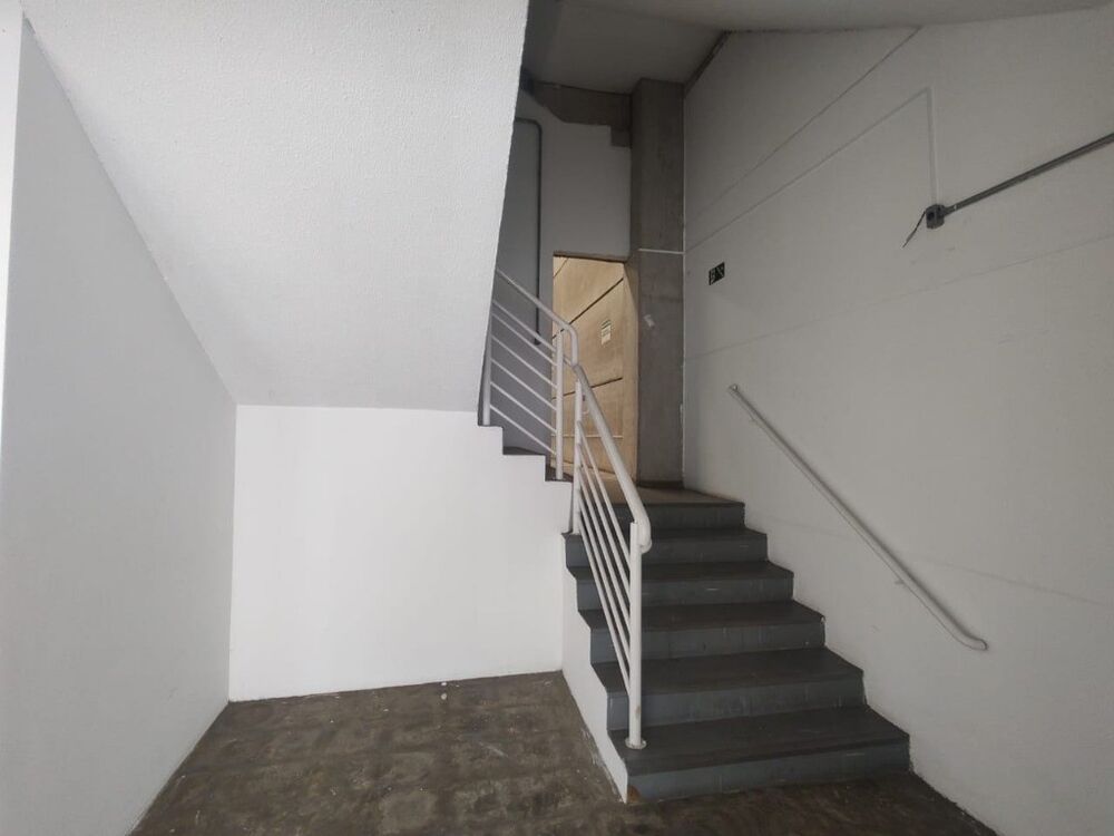 Depósito-Galpão-Armazém para alugar, 1025m² - Foto 4