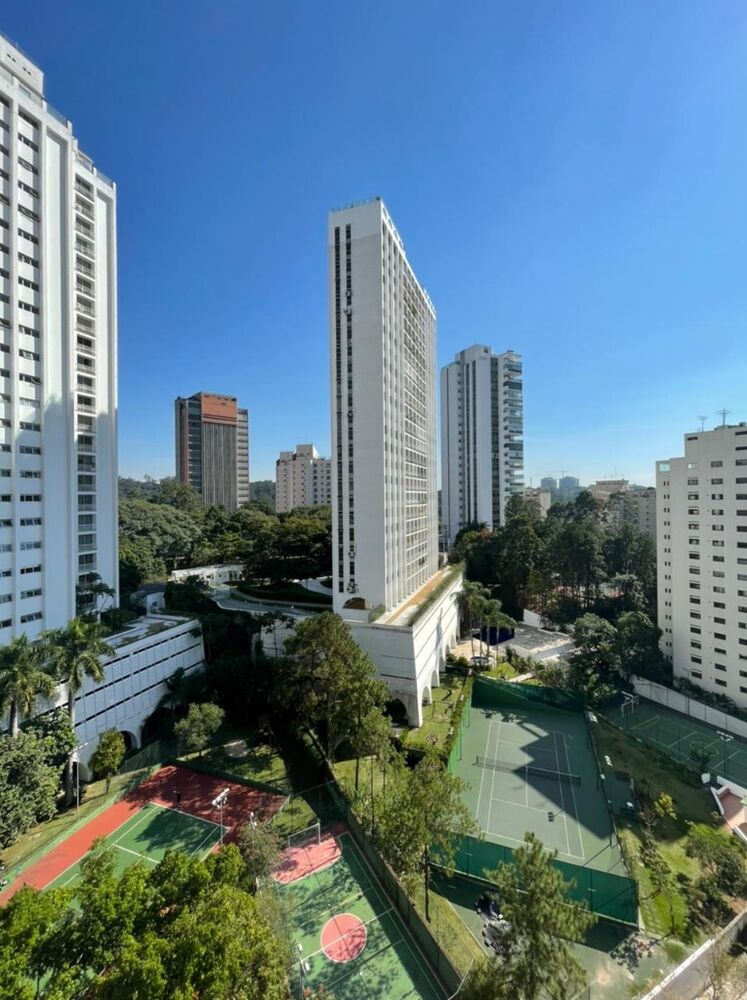 Apartamento à venda com 3 quartos, 359m² - Foto 26