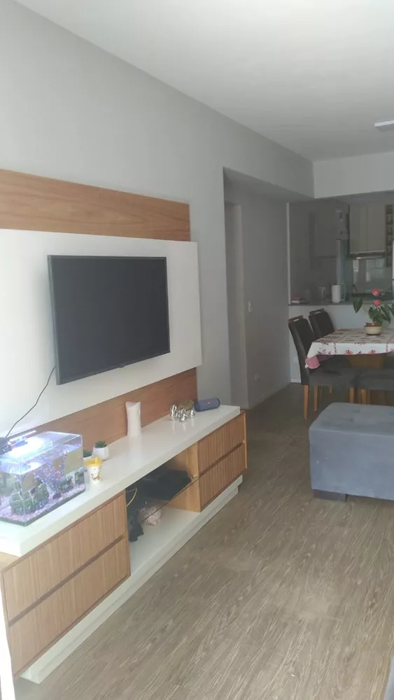 Apartamento à venda com 2 quartos, 66m² - Foto 1