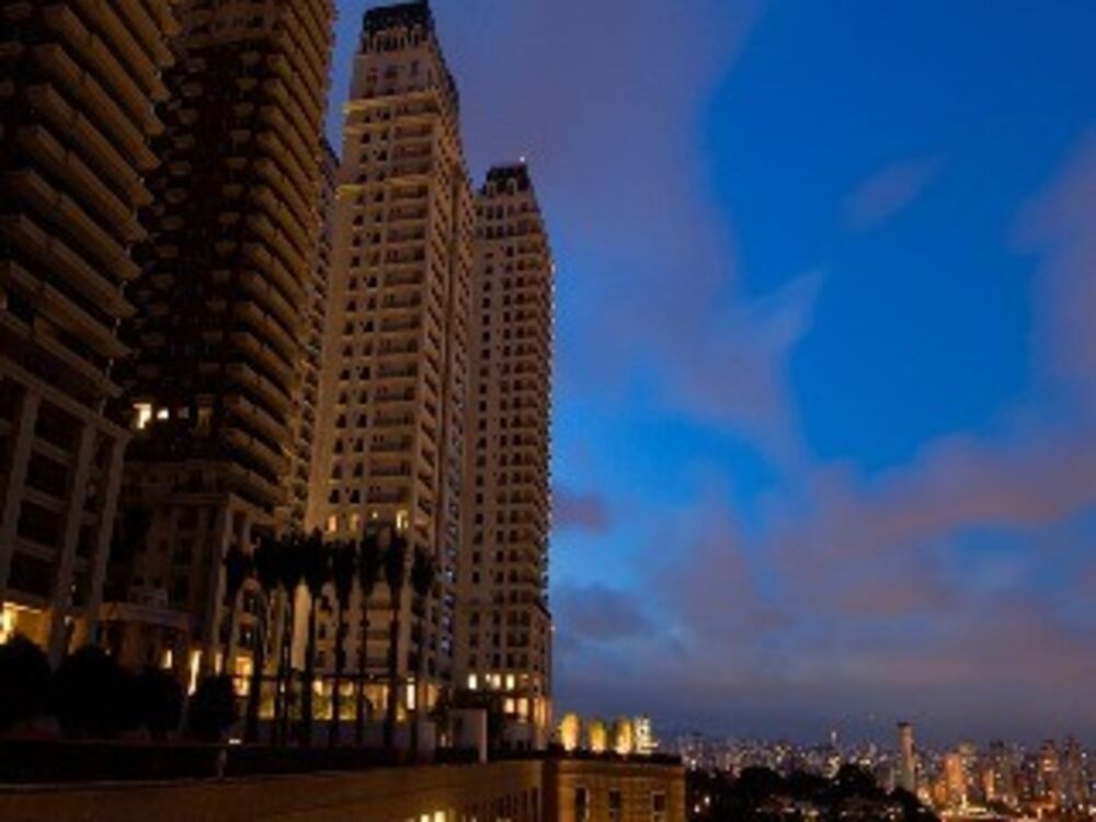 Apartamento, 3 quartos, 236 m² - Foto 1