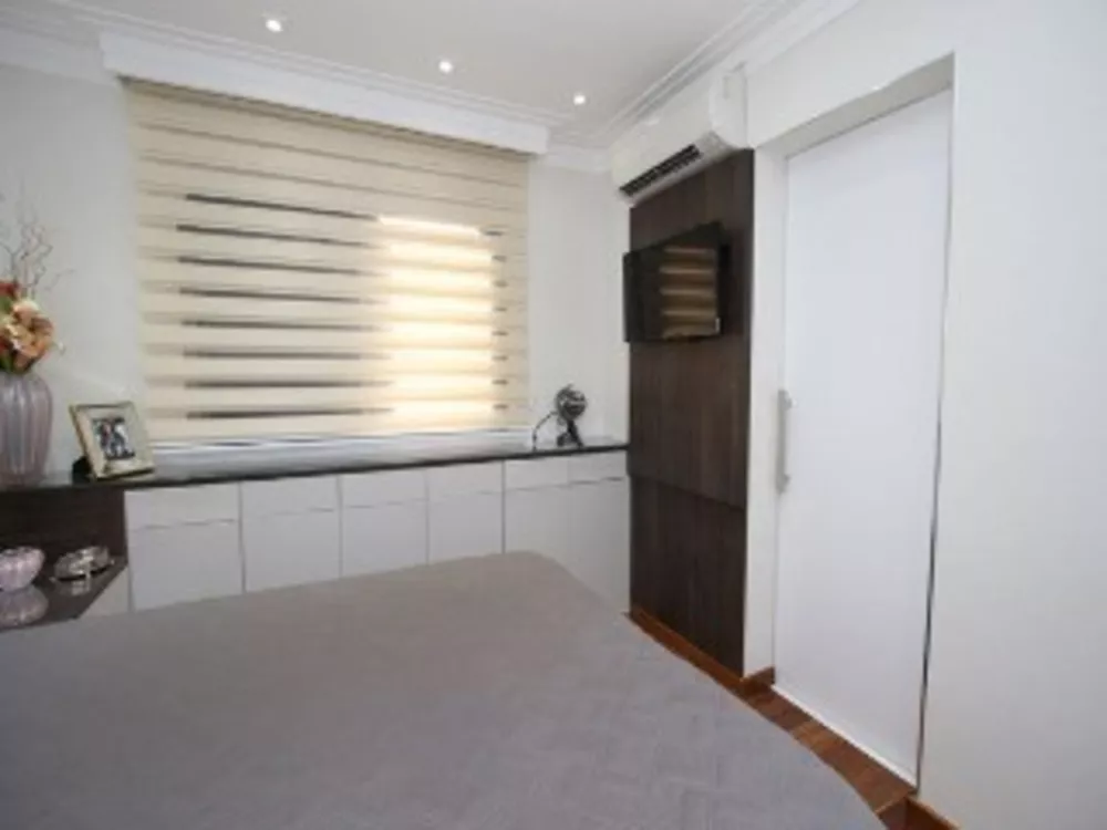 Apartamento à venda com 3 quartos, 128m² - Foto 1