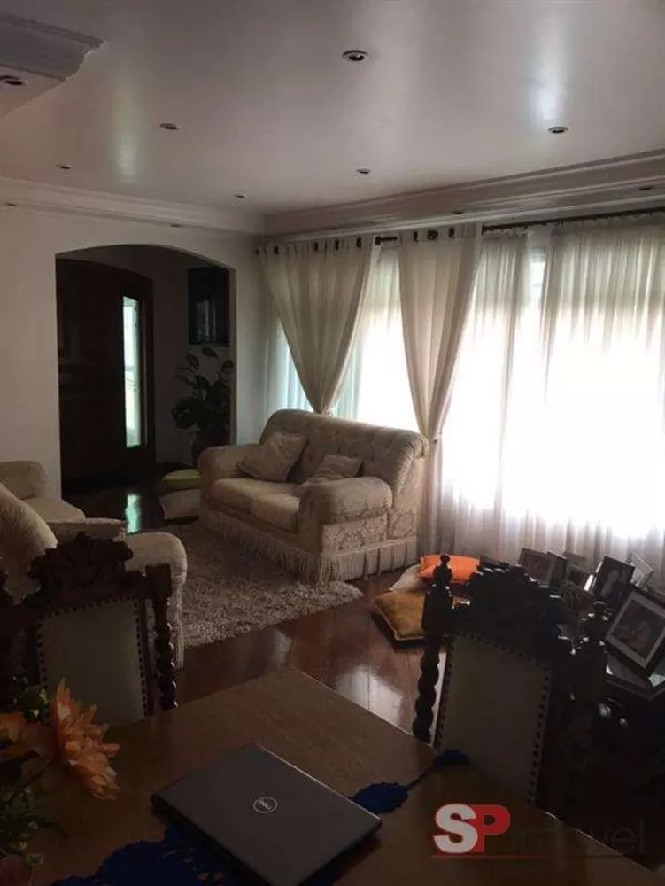 Sobrado à venda com 4 quartos, 376m² - Foto 4