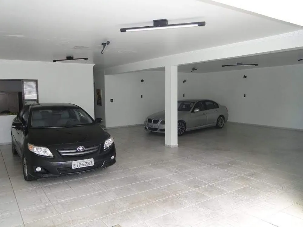 Casa, 4 quartos, 630 m² - Foto 3