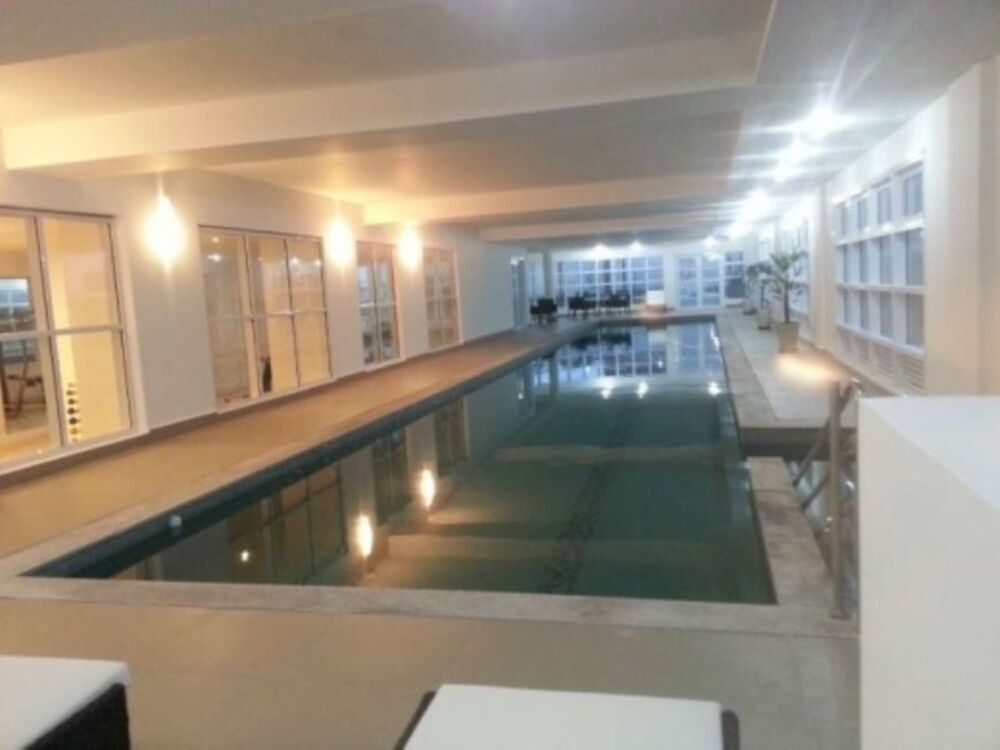 Apartamento à venda com 3 quartos, 198m² - Foto 4